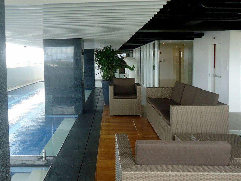 0B1EE973ECDF00CCD9E7D35018159F2F