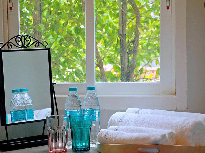 BE0DC3880E3834052B9ED297F886177E