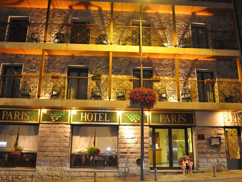 7091F7D9438BF0D353A147AF81AD25C3