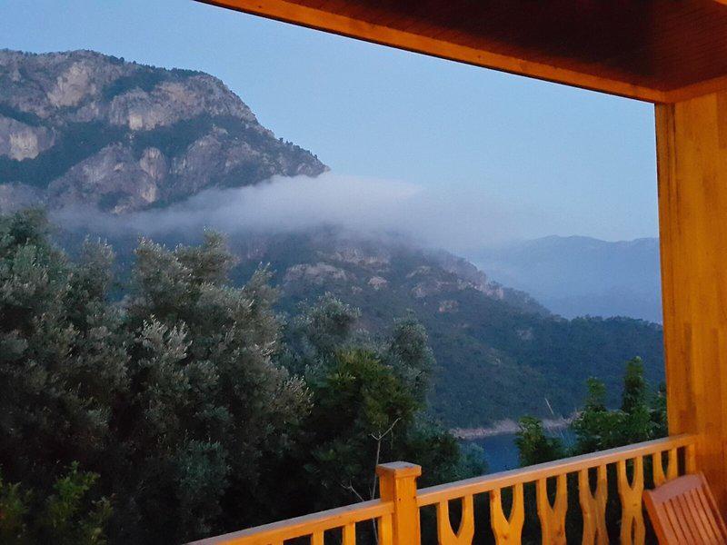 0BCEE48E6E08CDF4E7A4188F7F50F921