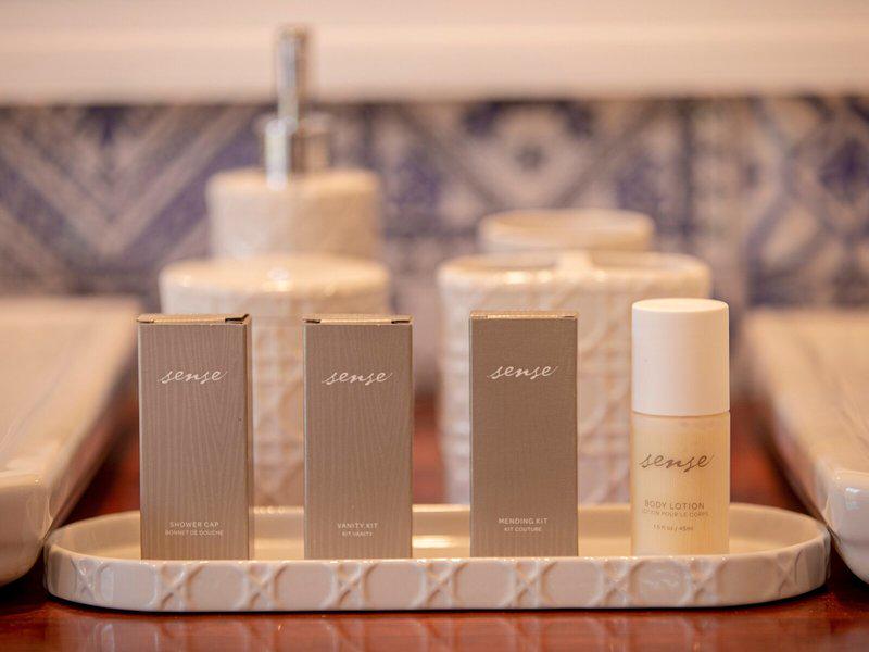 D249DBAB01DC37656A80B6F5CFEC0E80