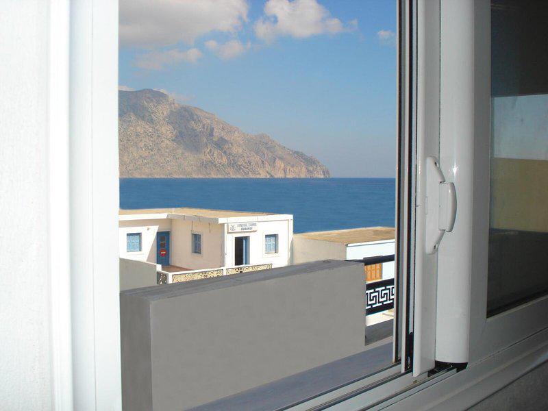 EFE2CB83469FFCEBAB0FBCF7AABF8E9C