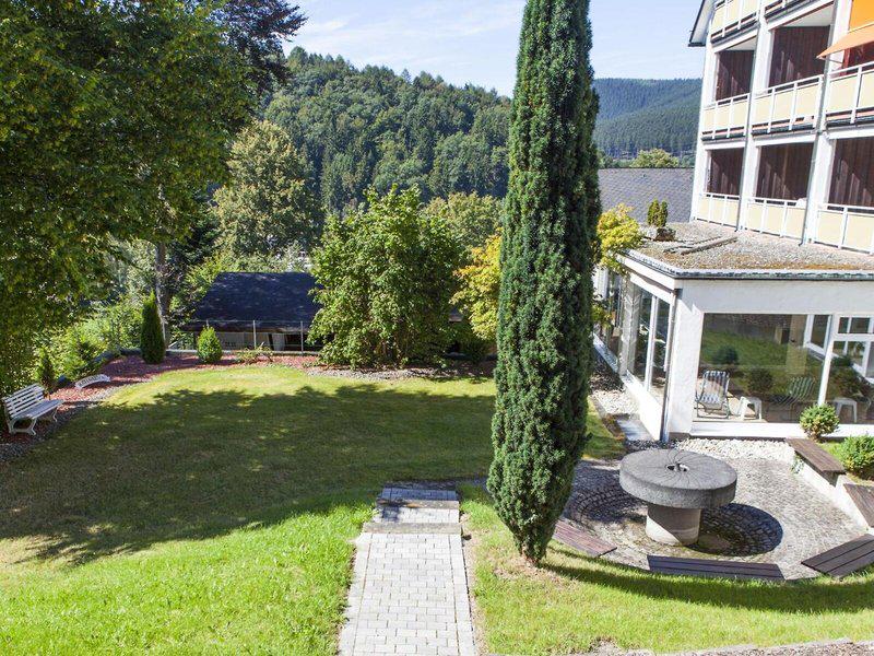 3276C1848F96439D434AE25CD6BEB375