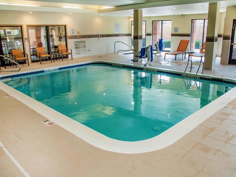 1AE6510B184C68A9DF13358BF03B64F0