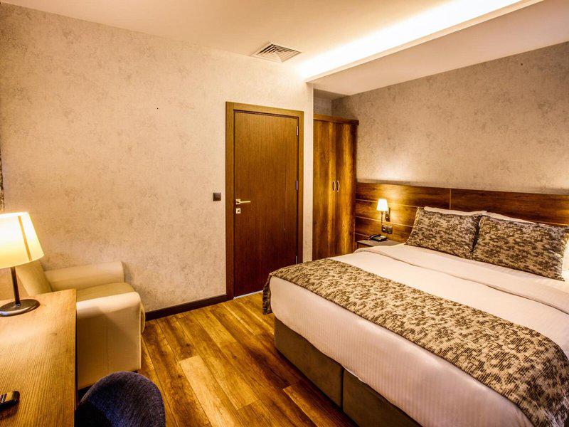 DE11DD5F08D690EFEFFBB646B124E29E