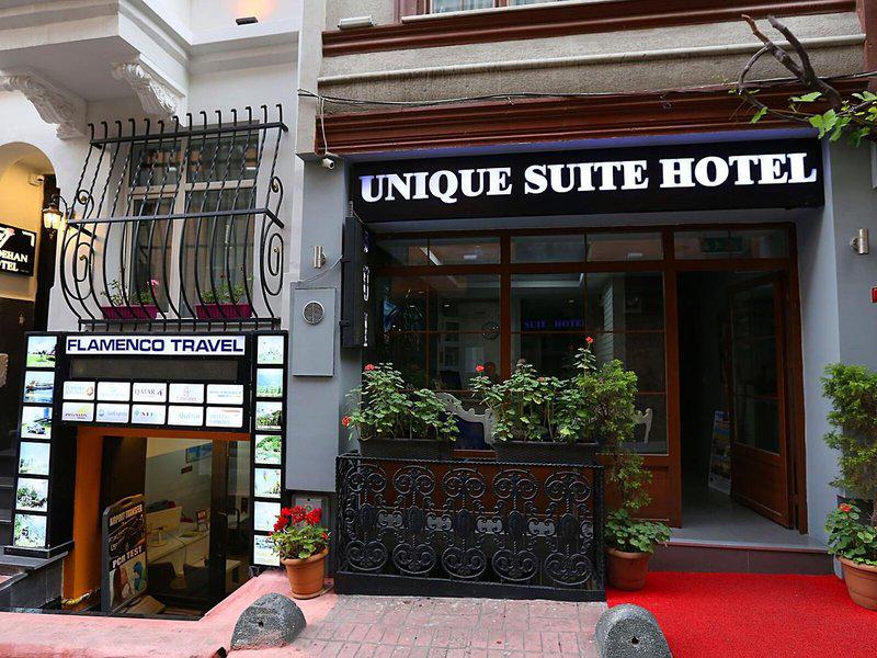 5589332B7FA2EDA8F2717F742421B65C