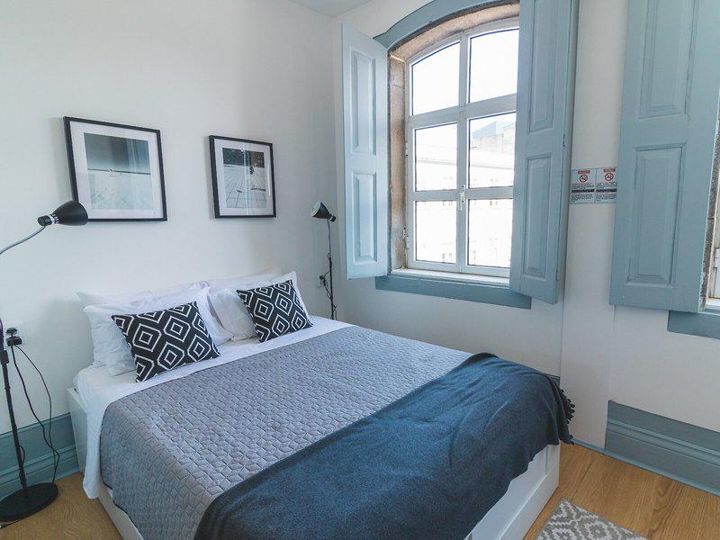 376E9A1811B18B59CBEDF465BCCAB138