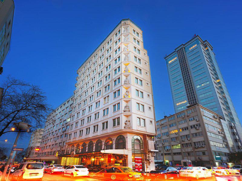 E07CC4BBA61CE9E7B529FD1D3AF8204C