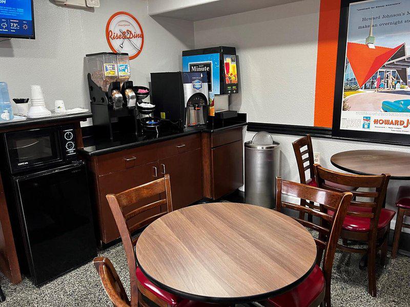 5856D8ABD47C3AB5CDB6F73E21EC7A96