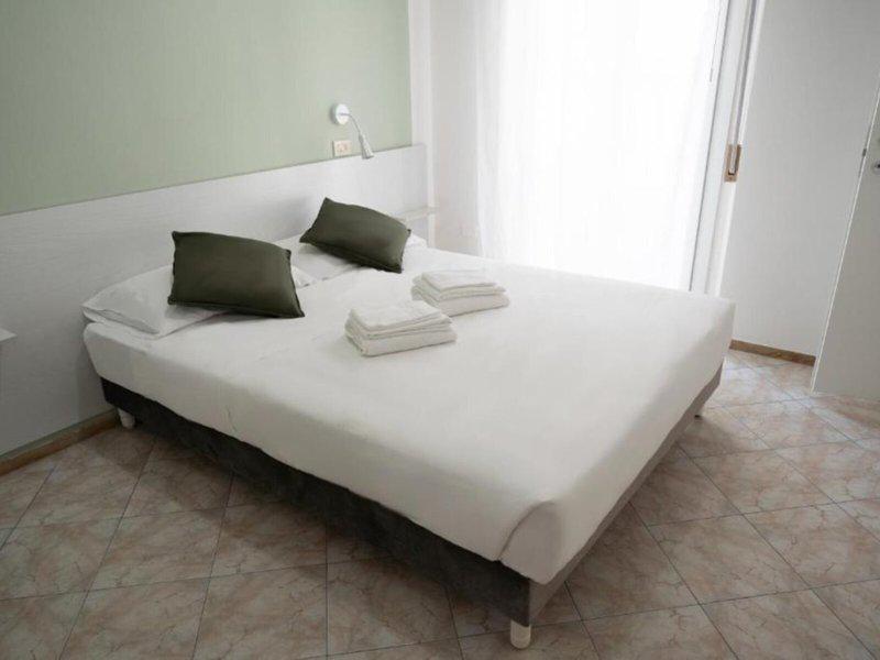 355F01CAB4A98F81AE433BE83F55F28D