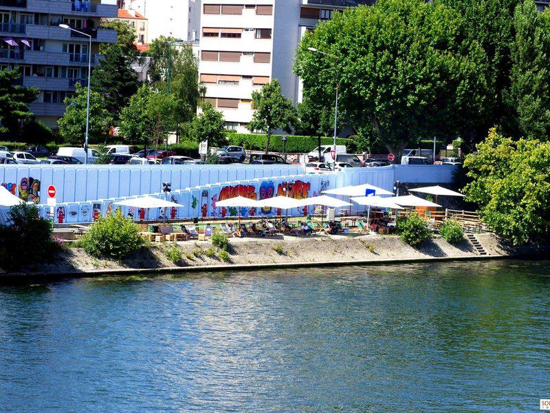 A713C05060E0144D143921610AFD9291