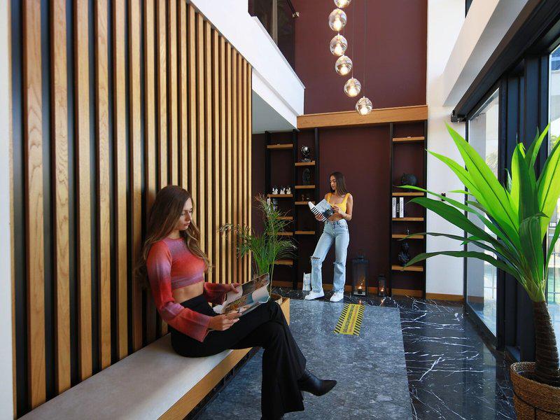 D95B1178B0611CF5FB76C9D5A5003176