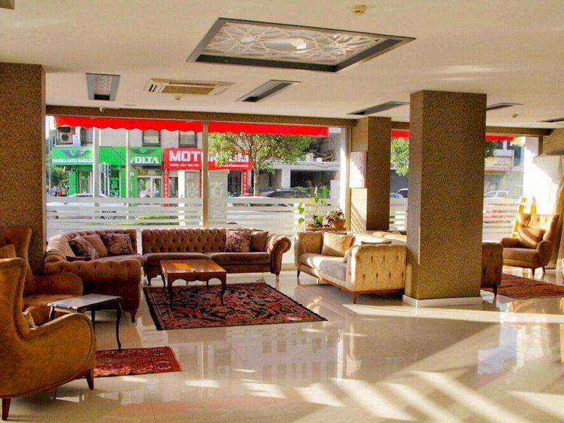 2D06CB014DB428E5351AE96DE7EDE6E3