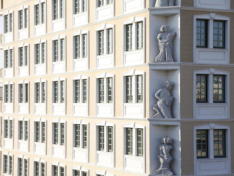 328946BBB50328299078575DBF44164A