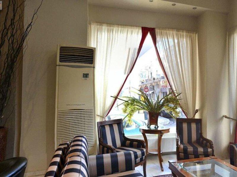 18EEB5DE4E79EE992CEF8827C590CDD0