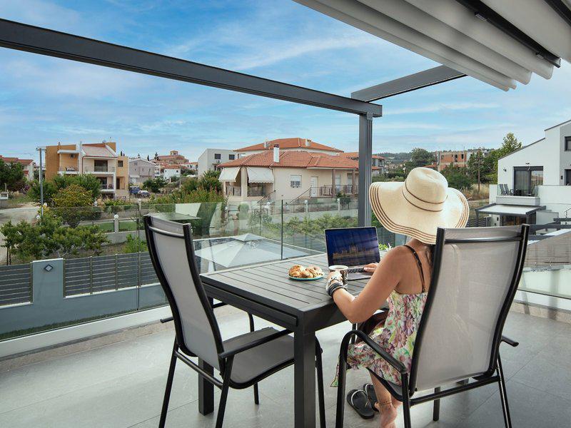 AD4D5F4504824B02CF8FCEA477706C71