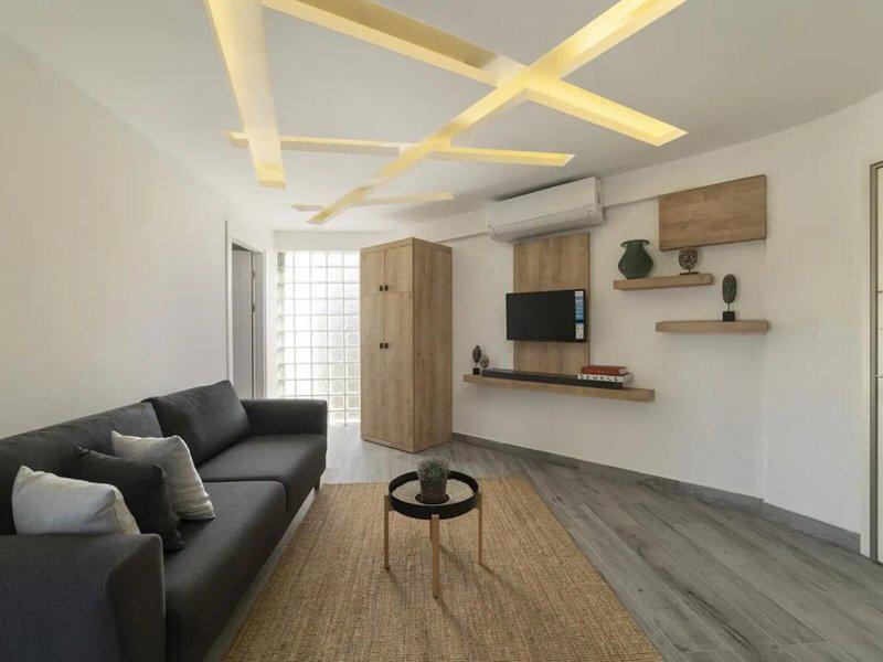 BDDFDA5C560DB5732F9633F781F78B75