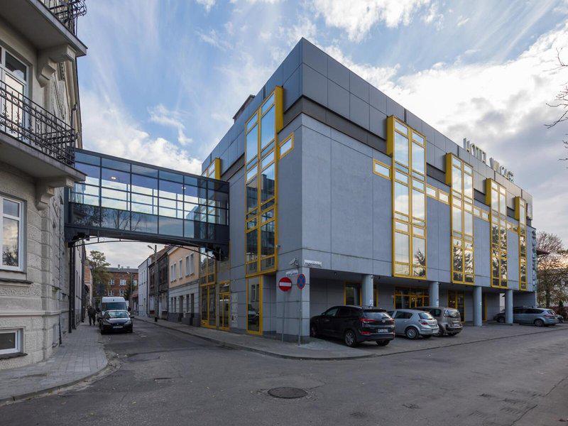 AC15638A61FEC1AD93BD68EBAB3FEBDD