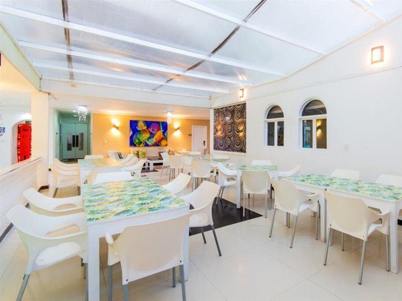 2F9B119AF8AE0E5AE6A914F54500D438