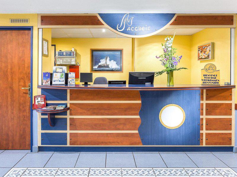 6A76ACB8E33379B62D67C64A1C2C422B