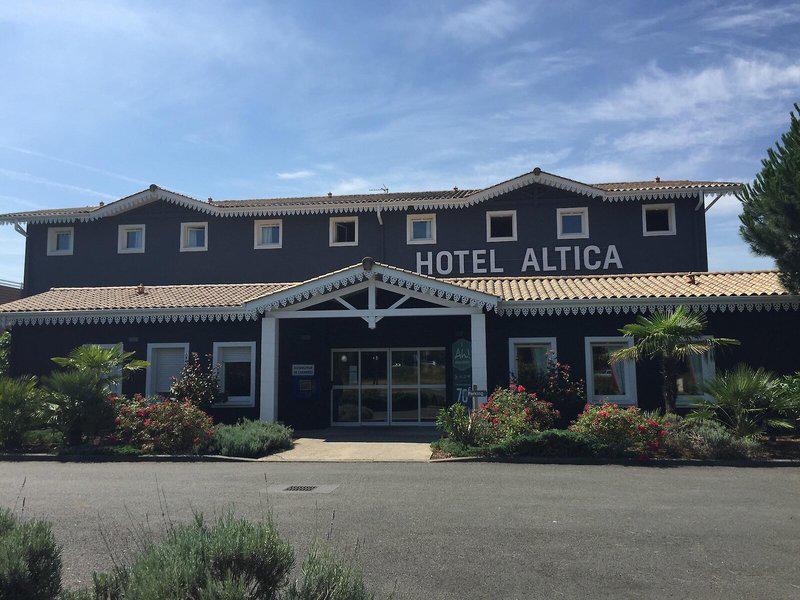 E0F7051BADF43F07B3223774312DF1C8