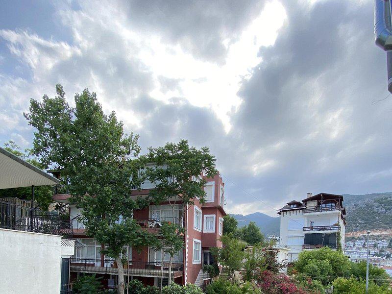 C56C8CC97BF4CA0E3683CBBD70EB4654