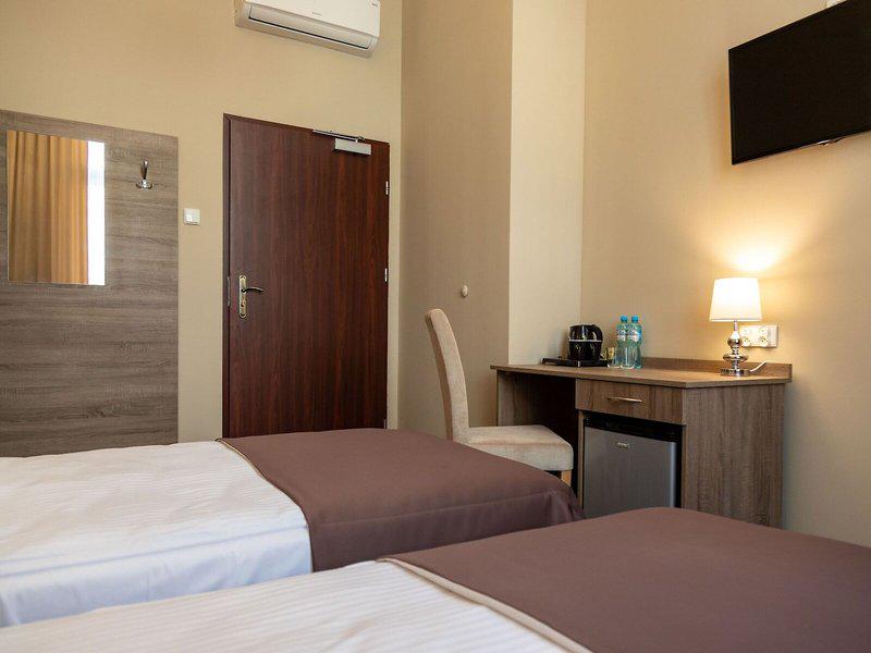 84FBAEB709109CCC686F7FD543BBE697