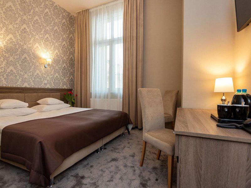 FAD78769D637B079D61C9BFD237F29C1