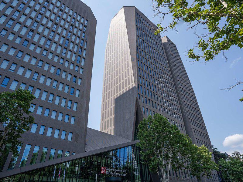 3D244AE686D26056E50A578DB7C11632