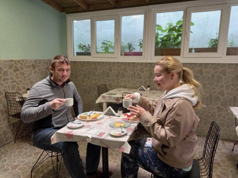 38240E8946A8FEB8C83D2BF497AE1A2C