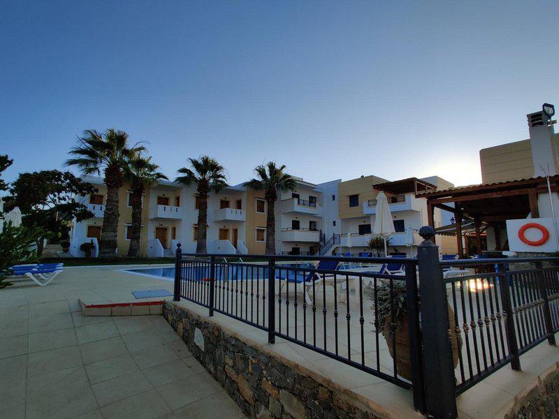 C59F30940E8E132CAEDC337A44BDD830