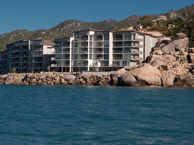 7F6DD74EE86D0D336BE79E9C32D3463F