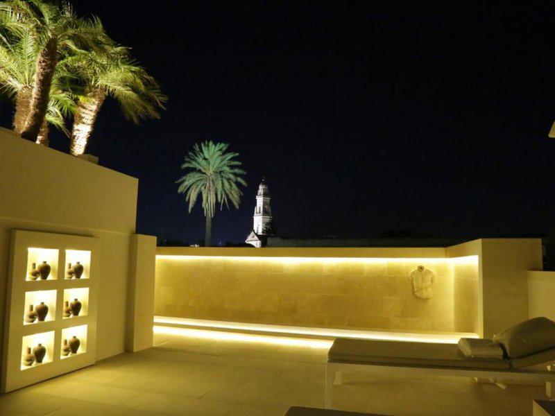 703449605C51DE58B9C2F359E3075970