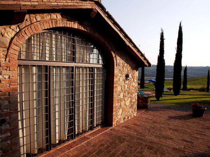 F5EC20C9FB6ACEFF595CFC7AD481A0B4