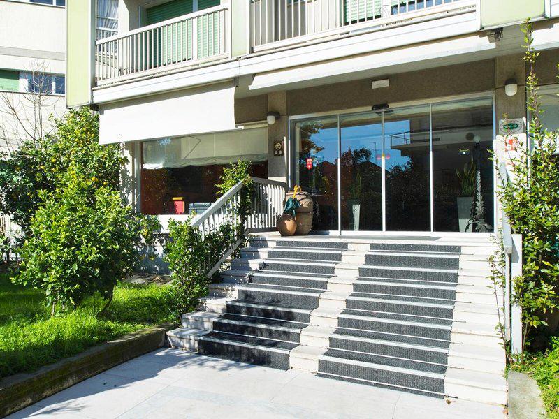 0FB0C63FD0B54F3A7DCC241A74493EAA