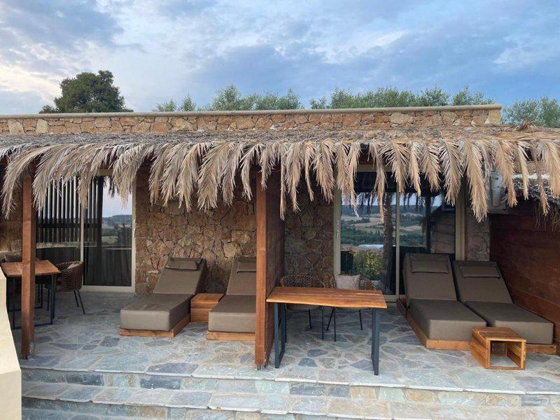 052CA75839E635145AE0D724D96974EA