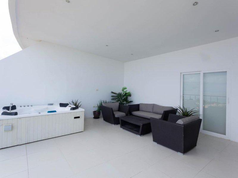 CA366B6B12C8A900A4E54F194ED1AA3B