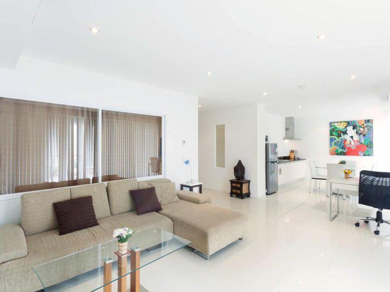 BD09205B45AD31EDBECC9068E35C93FF