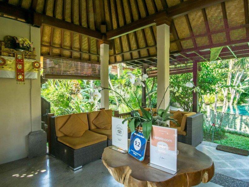 60A895AF1291E7F4C41B57E7AAD10749