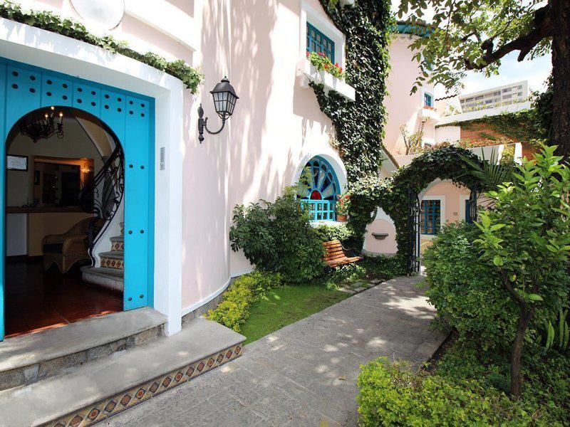 EBCBF5B9B9C5F0D0DD0F6E598B3C7548