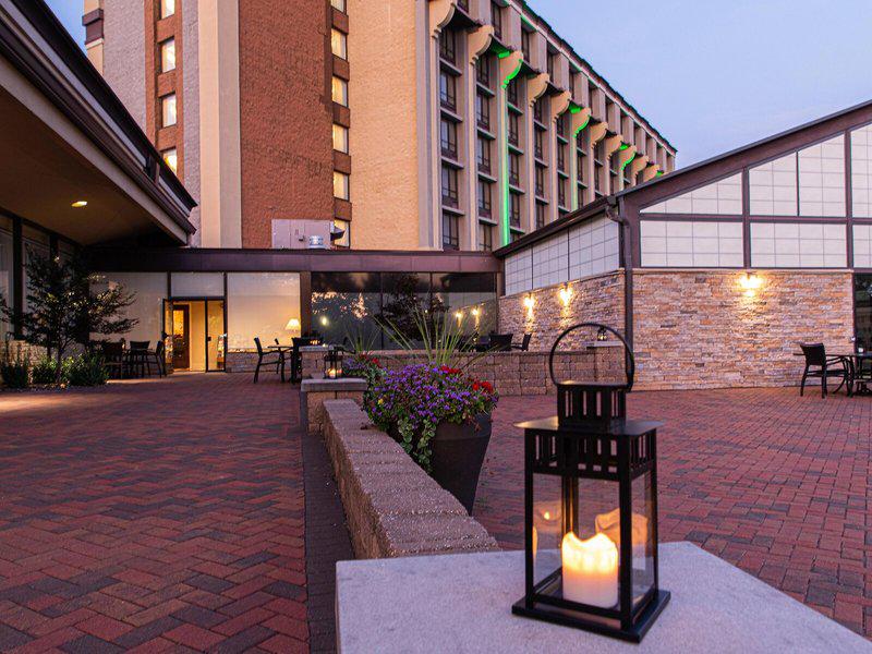 E14E1EEA27A8FD244C0F4ABA3D2573C1