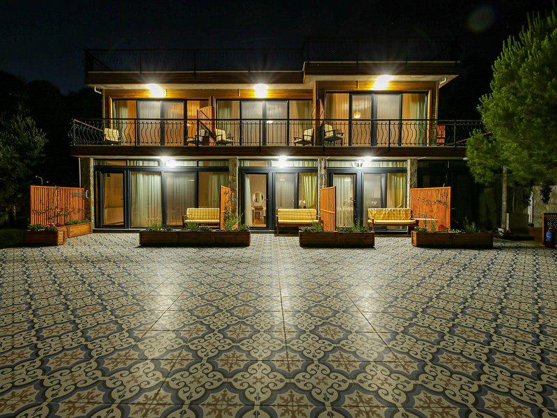 4F45BDB7E5A70C6EF46A58C3327946CC