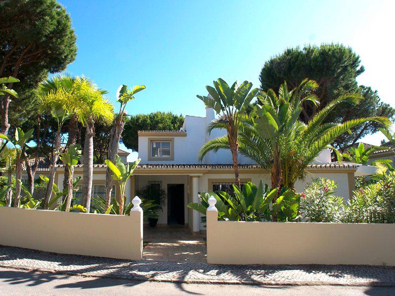 6322B592793521000E1922DCB8AB1CE0