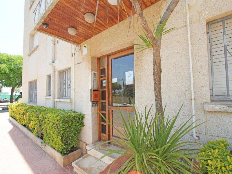 D72568F339992CF096611BF538804168