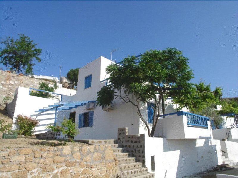 6DF97E860E036E9C1F7C305DF1B17144