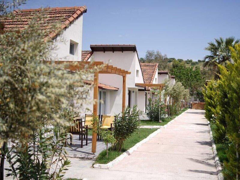 1853E682CC0D0324834D693981A01BFF