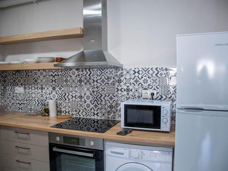 A813D9B6CB777380AF54017D196EF703