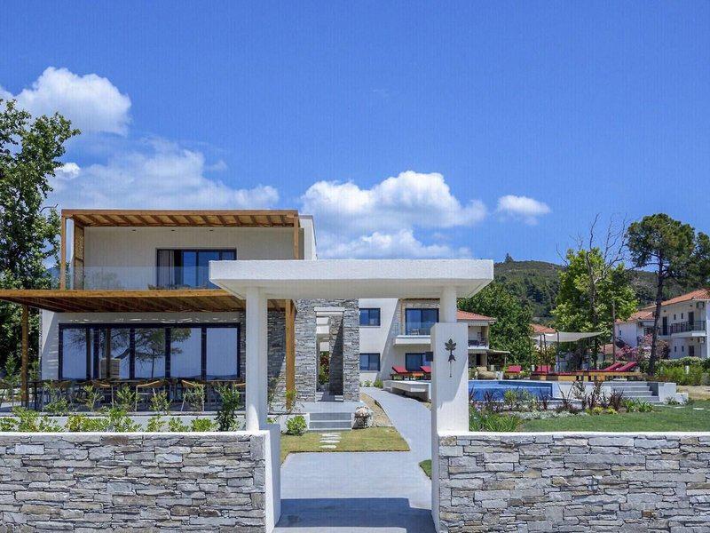 A381CE2AED108DCC813D6CDD63C325C5