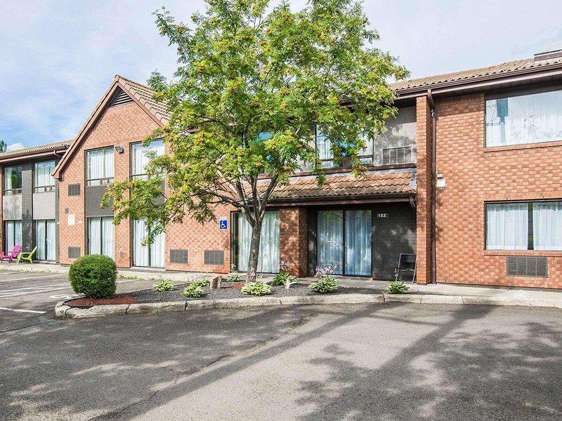 6444F56FC8A662A5E406BFB890EF035D