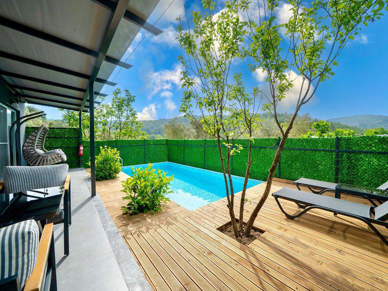 B4E8F35B1C202EEF32B395CB070CB0D0